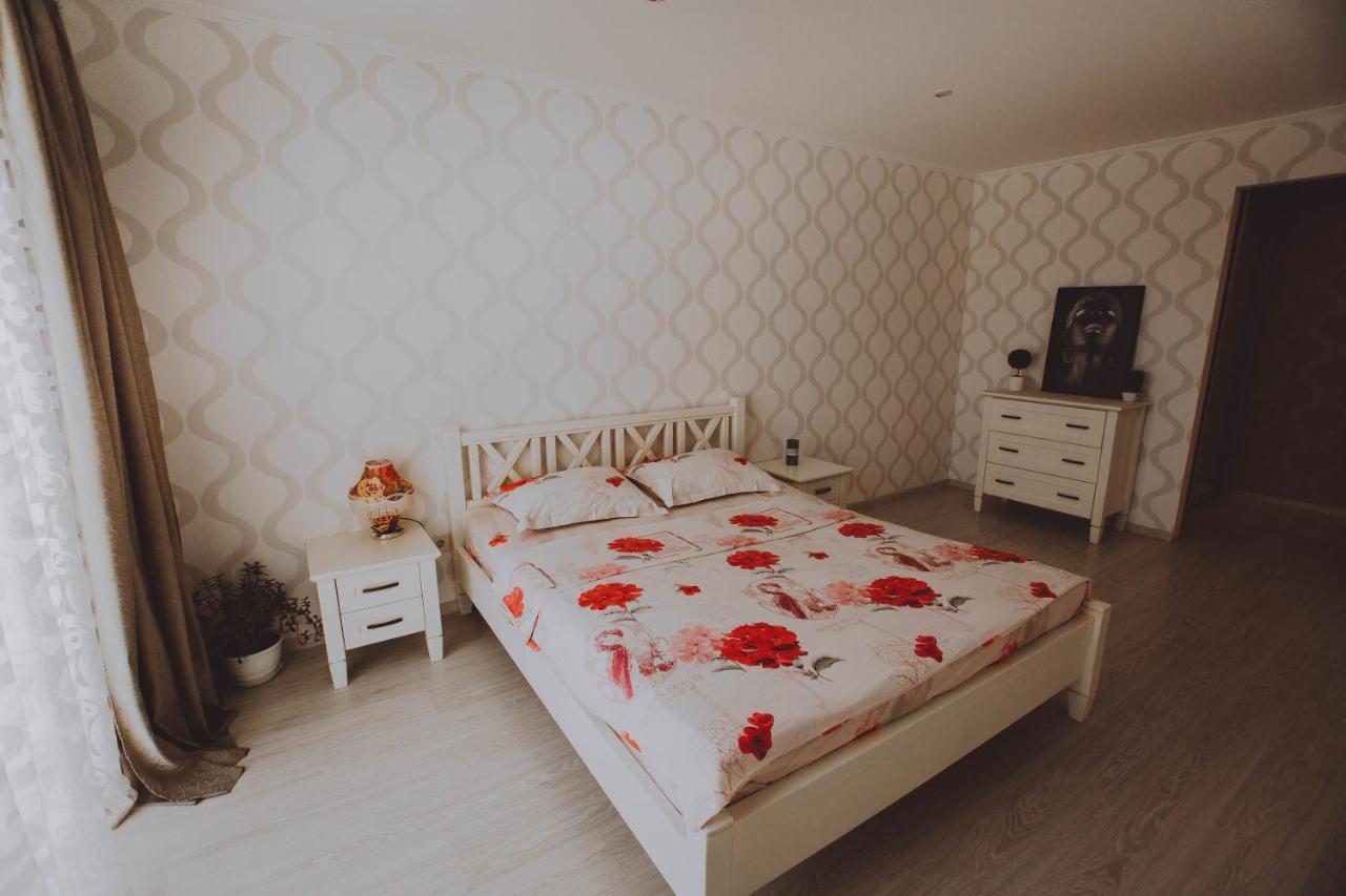 פולטבה Standard Plus Apartment מראה חיצוני תמונה