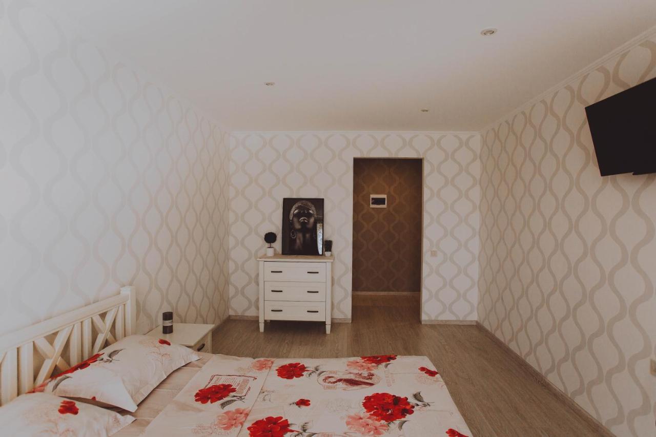 פולטבה Standard Plus Apartment מראה חיצוני תמונה