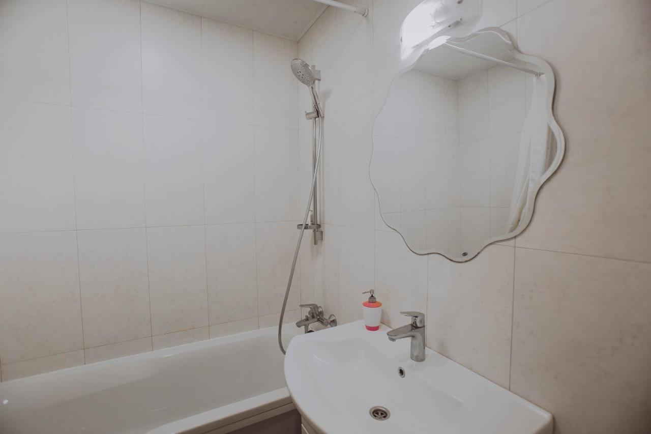 פולטבה Standard Plus Apartment מראה חיצוני תמונה
